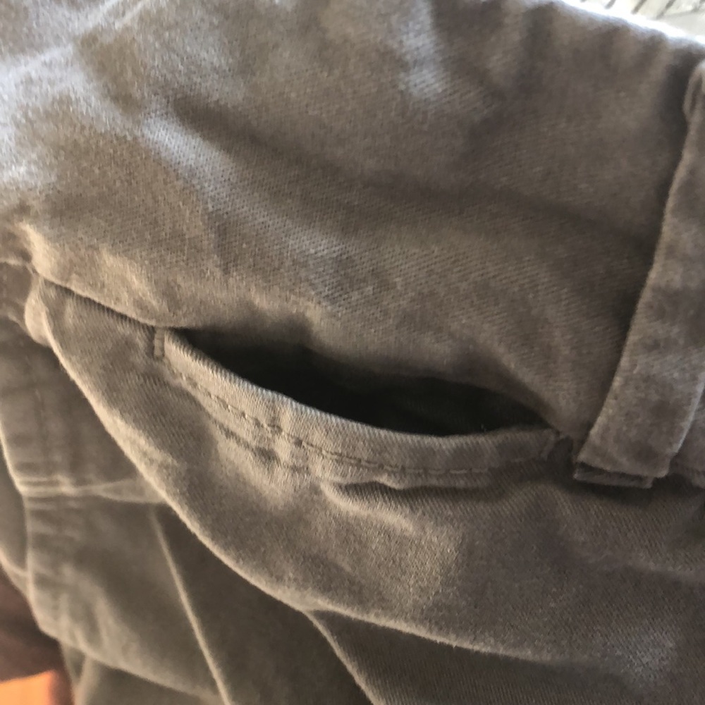 Ann Taylor LOFT gray The Riviera short - Picture 6 of 6